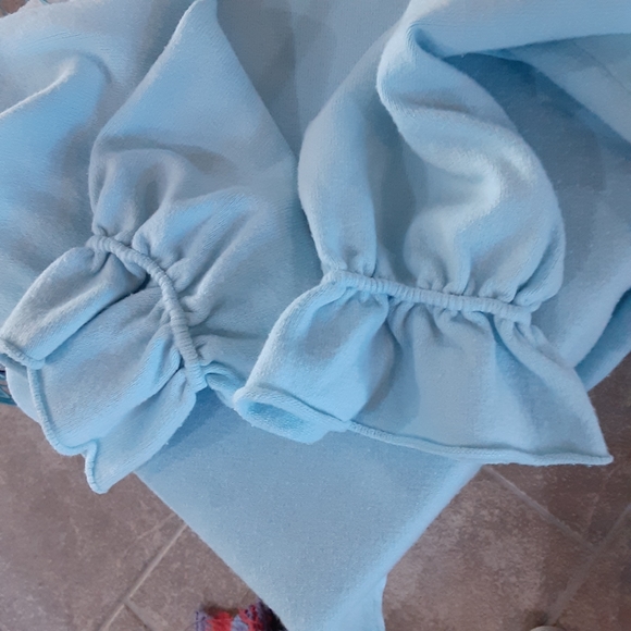 FRENCH CONNECTION, Acrylic Blend, Super Soft Pullover, Size Small - Picture 4 of 7